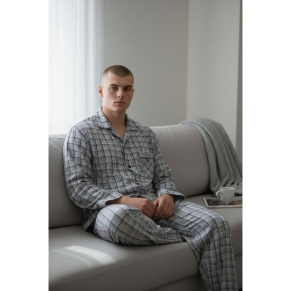 Hanes Mens Pajama Set Grey Blue Plaid Button Down Long Sleeve Sleepwear Medium
